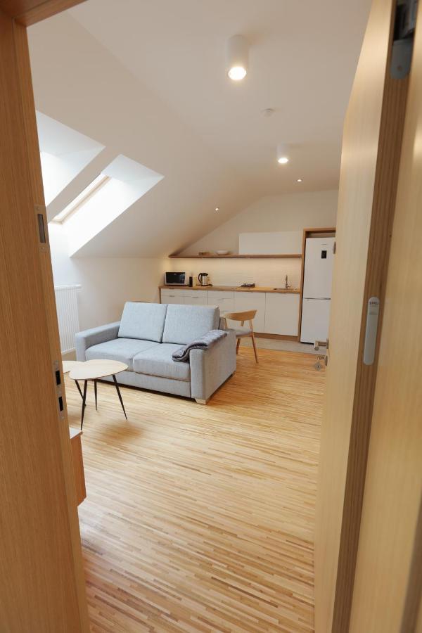 Apartmany U Kvetne Zahrady Кромержиж Экстерьер фото
